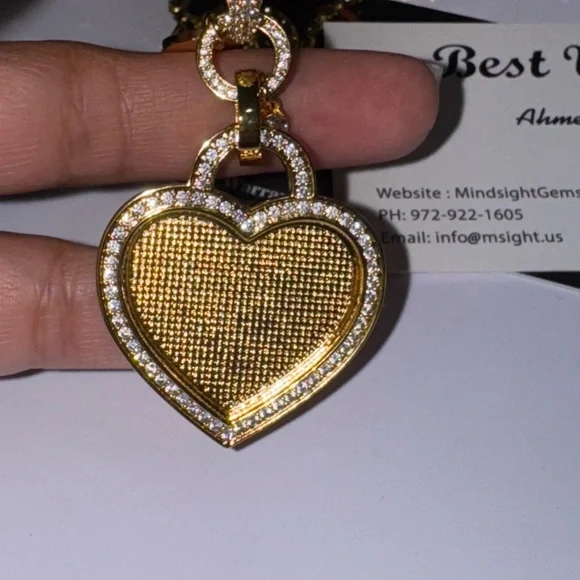 Gold Heart Picture Charm Pendant, Dangling Charming Heart Keepsake Pendant SALE